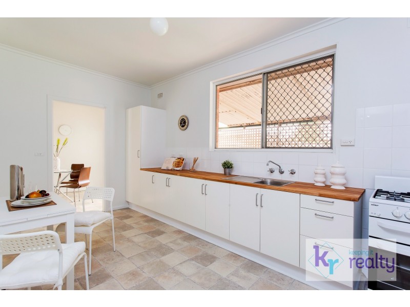 19 Mark Road, Elizabeth Vale SA 5112