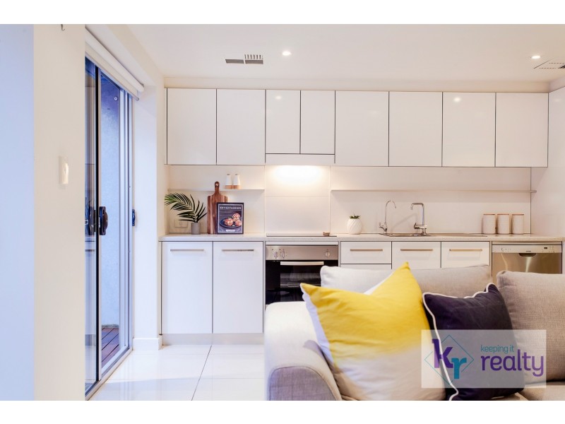 17/2a First Street, Brompton SA 5007