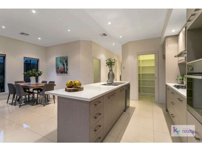 47 Walsh Avenue, St Marys SA 5042