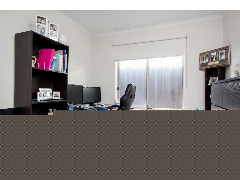 6 Goodrington Way, Moana SA 5169