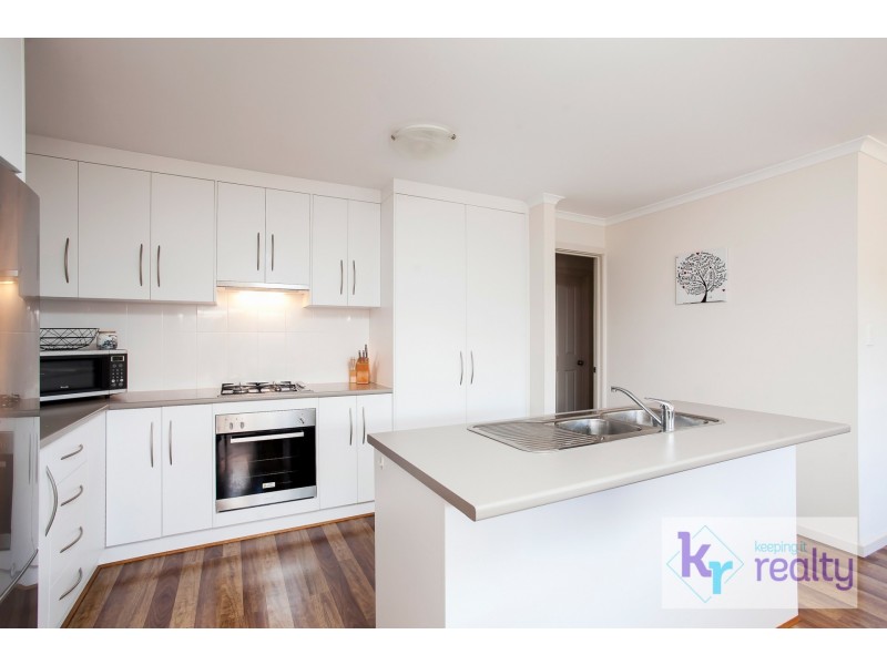 6 Goodrington Way, Moana SA 5169