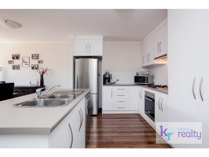 6 Goodrington Way, Moana SA 5169