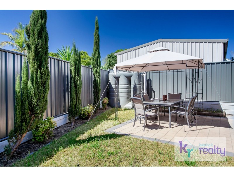 6 Goodrington Way, Moana SA 5169