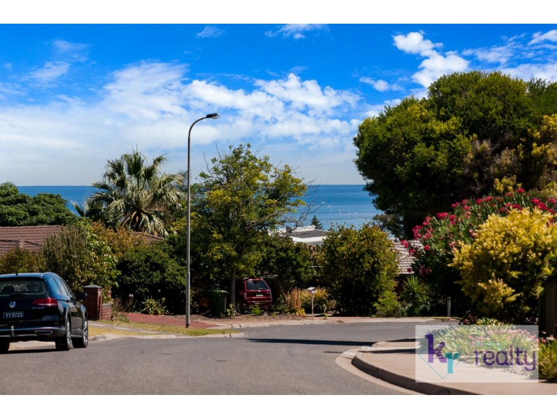 6 Goodrington Way, Moana SA 5169