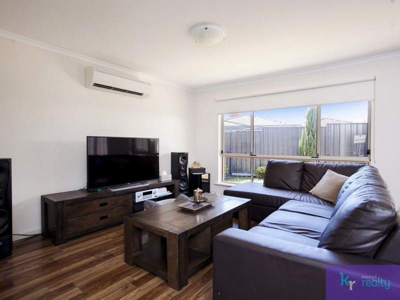 6 Goodrington Way, Moana SA 5169