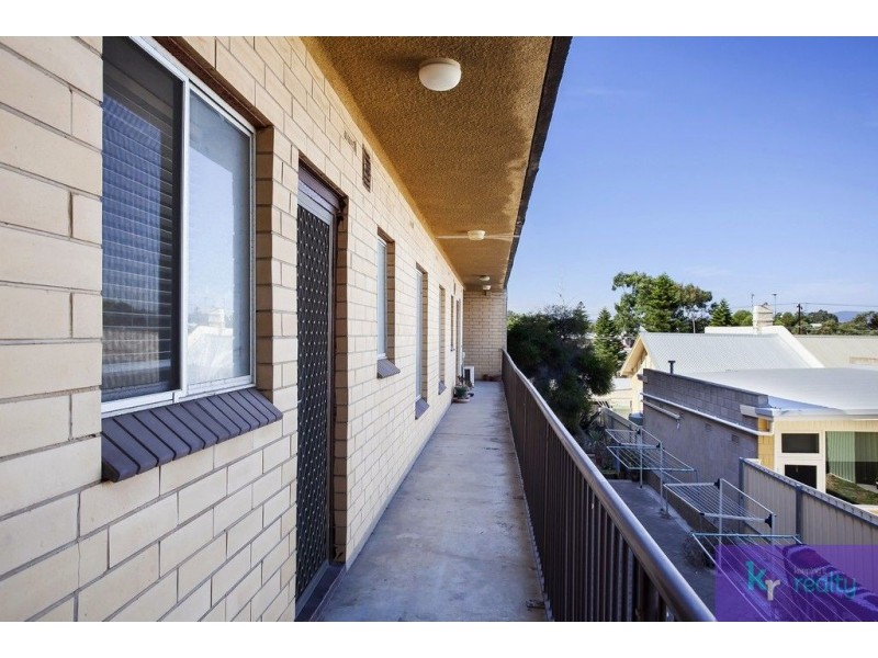 35/180 Seaview Road, Henley Beach South SA 5022