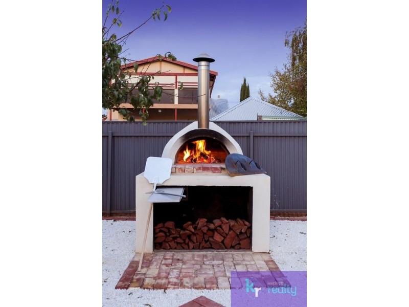 77 William Street, Beverley SA 5009