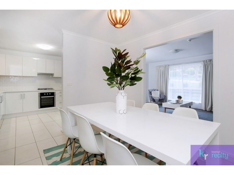 24 Doulton Drive, Trott Park SA 5158