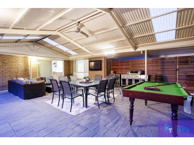 24 Doulton Drive, Trott Park SA 5158