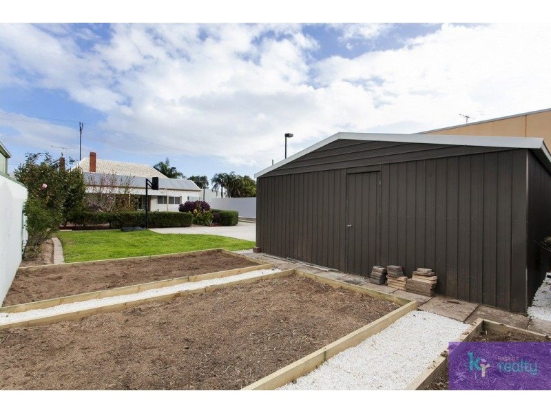 12 Emerson Road, Black Forest SA 5035