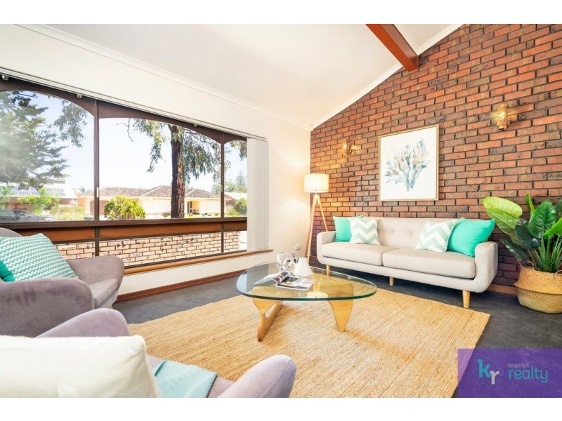 4 Mystic Court, North Haven SA 5018