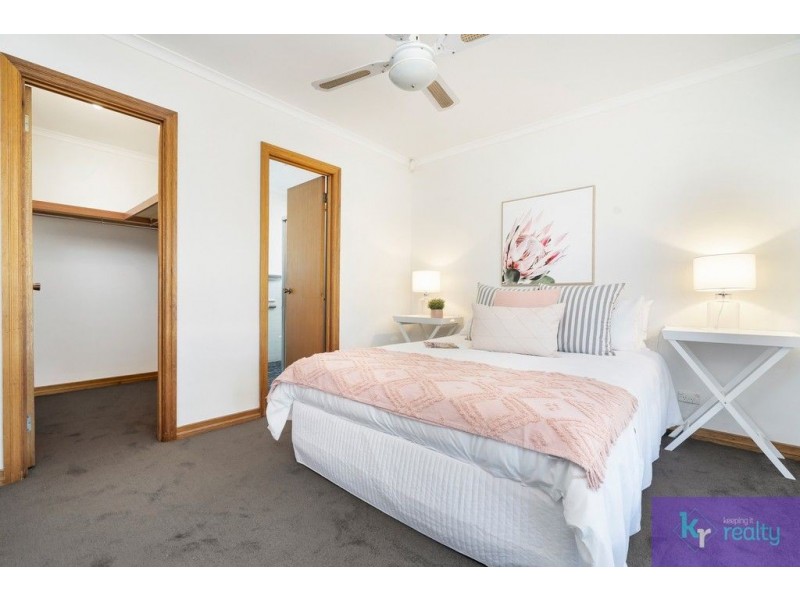 4 Mystic Court, North Haven SA 5018