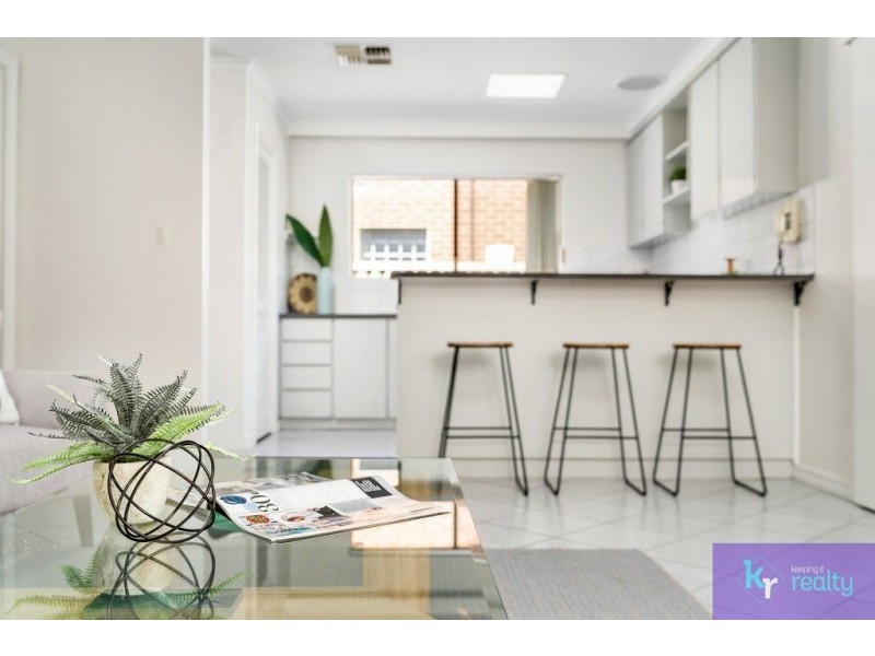 4 Mystic Court, North Haven SA 5018