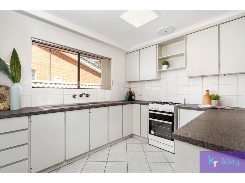 4 Mystic Court, North Haven SA 5018