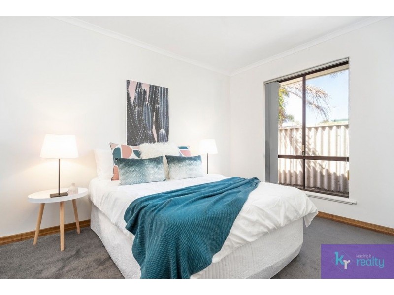 4 Mystic Court, North Haven SA 5018