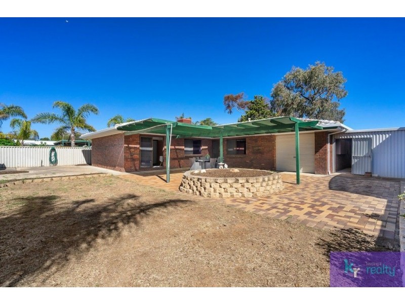 4 Mystic Court, North Haven SA 5018