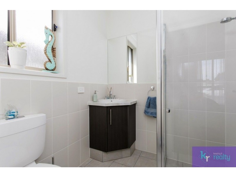 27 Lowana Terrace, Taperoo SA 5017