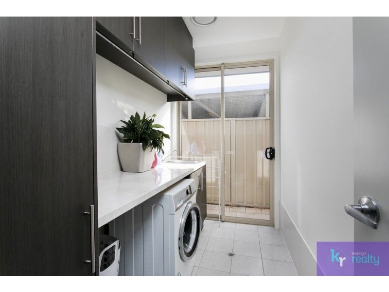 27 Lowana Terrace, Taperoo SA 5017