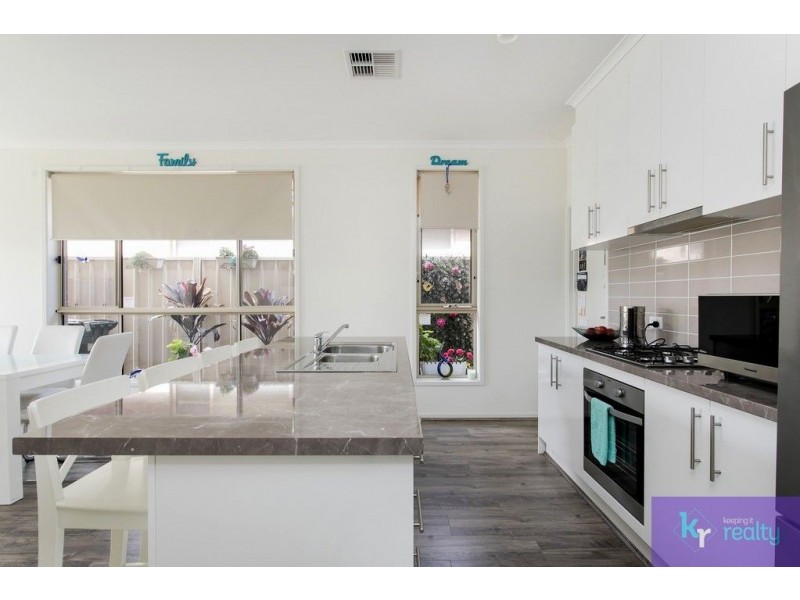 27 Lowana Terrace, Taperoo SA 5017
