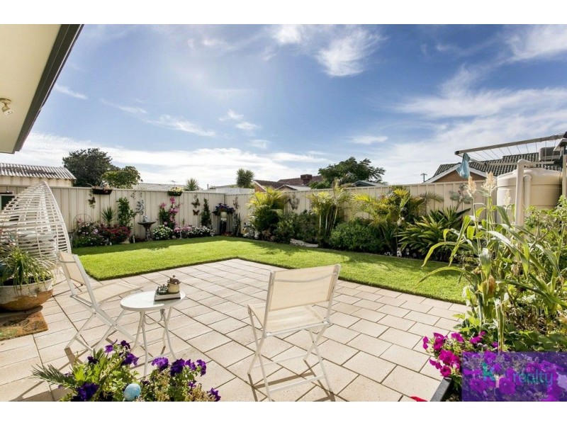 27 Lowana Terrace, Taperoo SA 5017