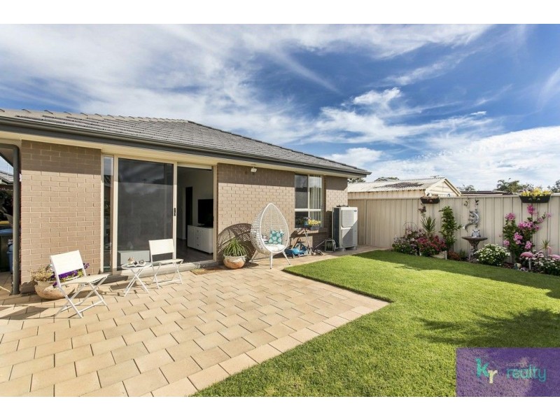 27 Lowana Terrace, Taperoo SA 5017