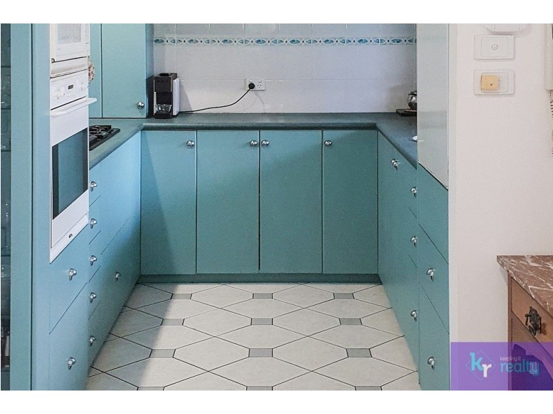 10 Coral Way, North Haven SA 5018