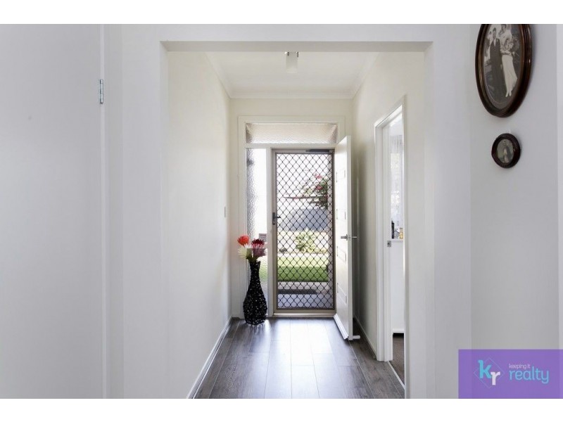 27 Lowana Terrace, Taperoo SA 5017