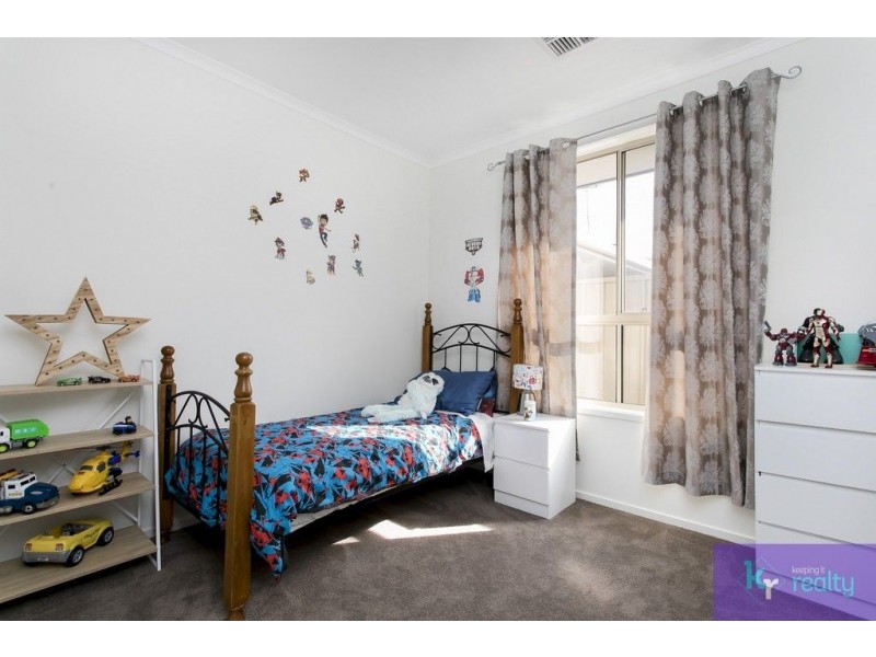 27 Lowana Terrace, Taperoo SA 5017