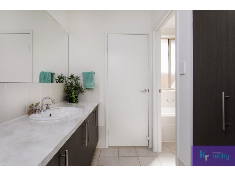 27 Lowana Terrace, Taperoo SA 5017