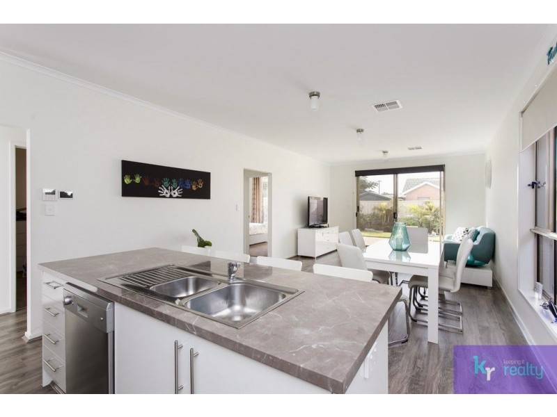 27 Lowana Terrace, Taperoo SA 5017