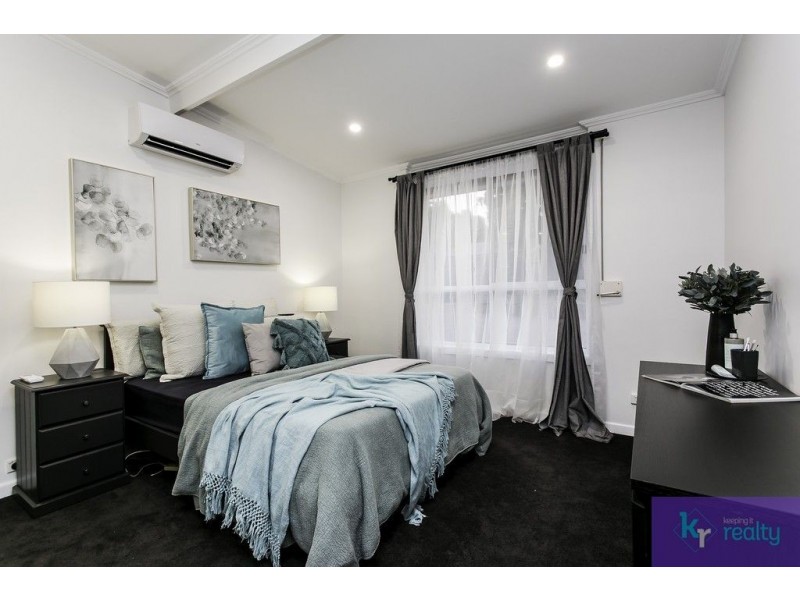 2 Hawick Street, Valley View SA 5093