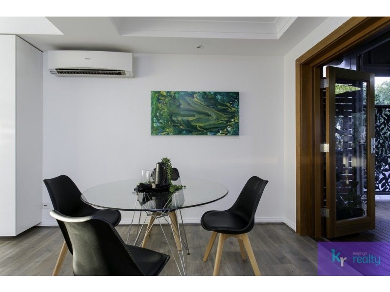 2 Hawick Street, Valley View SA 5093