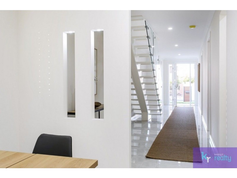 26 Sunlake Place, Tennyson SA 5022