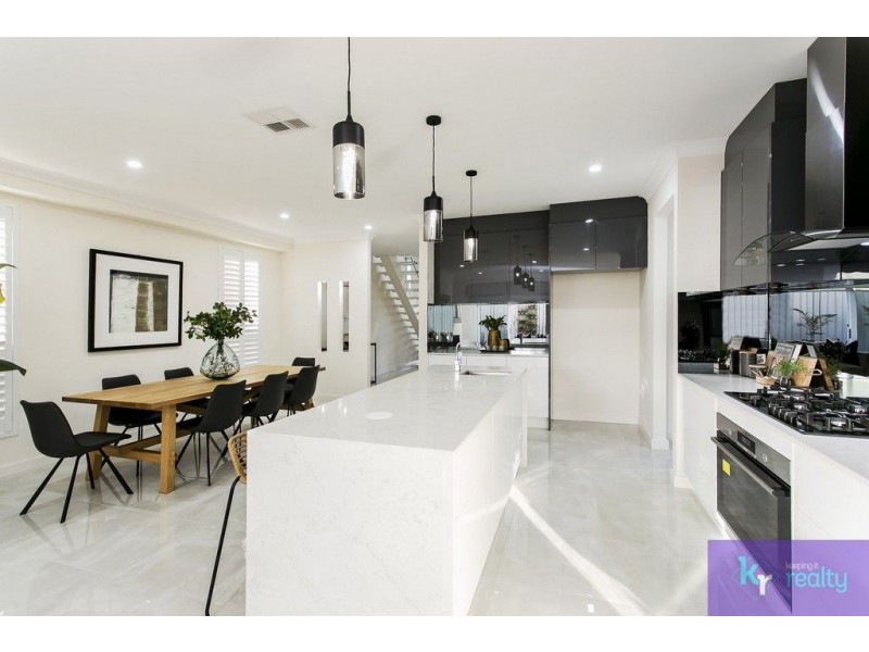 26 Sunlake Place, Tennyson SA 5022