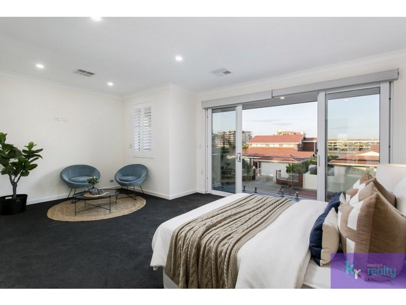 26 Sunlake Place, Tennyson SA 5022