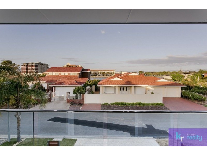 26 Sunlake Place, Tennyson SA 5022