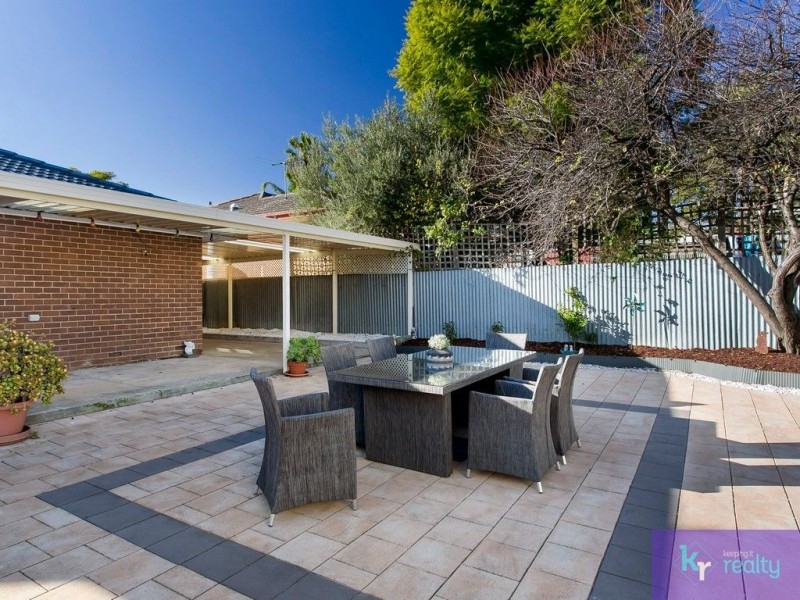 15 Green Road, Hope Valley SA 5090