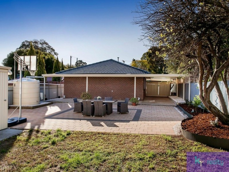 15 Green Road, Hope Valley SA 5090