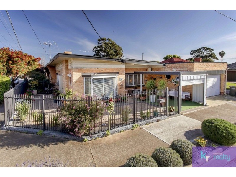 1/16 Almond Grove, Glandore SA 5037