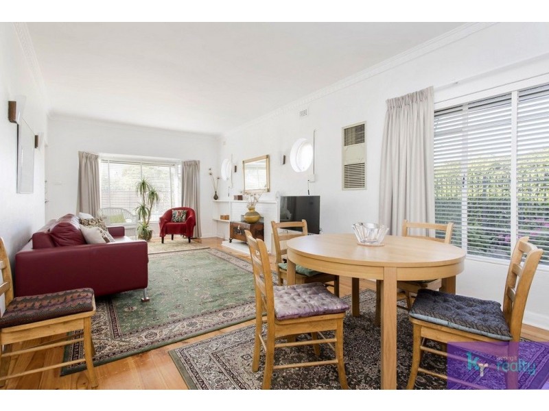 1/16 Almond Grove, Glandore SA 5037