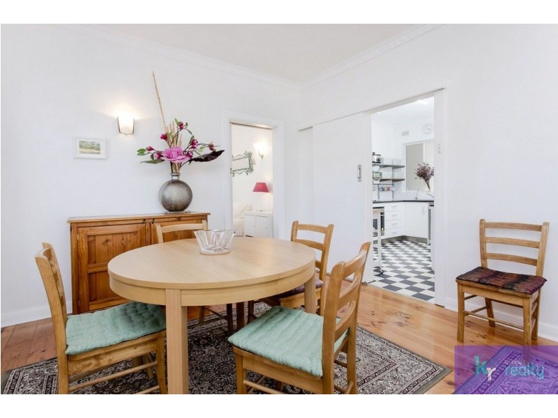 1/16 Almond Grove, Glandore SA 5037