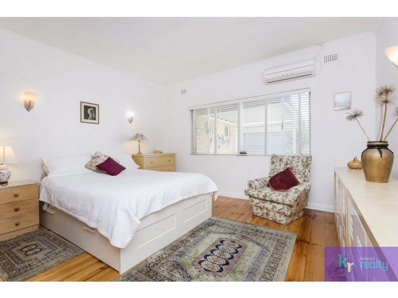 1/16 Almond Grove, Glandore SA 5037