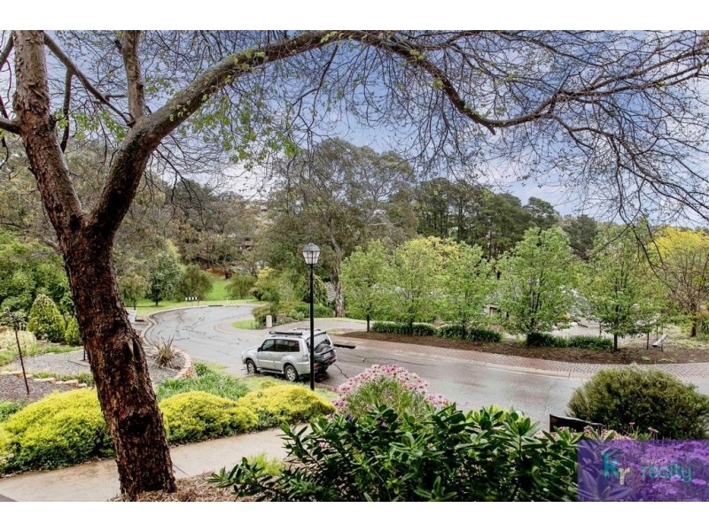 27 Highfield Drive, Aberfoyle Park SA 5159