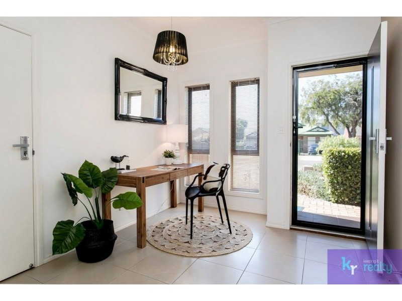 37 Waterman Terrace, Mitchell Park SA 5043