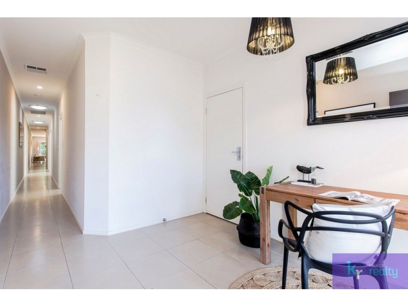 37 Waterman Terrace, Mitchell Park SA 5043