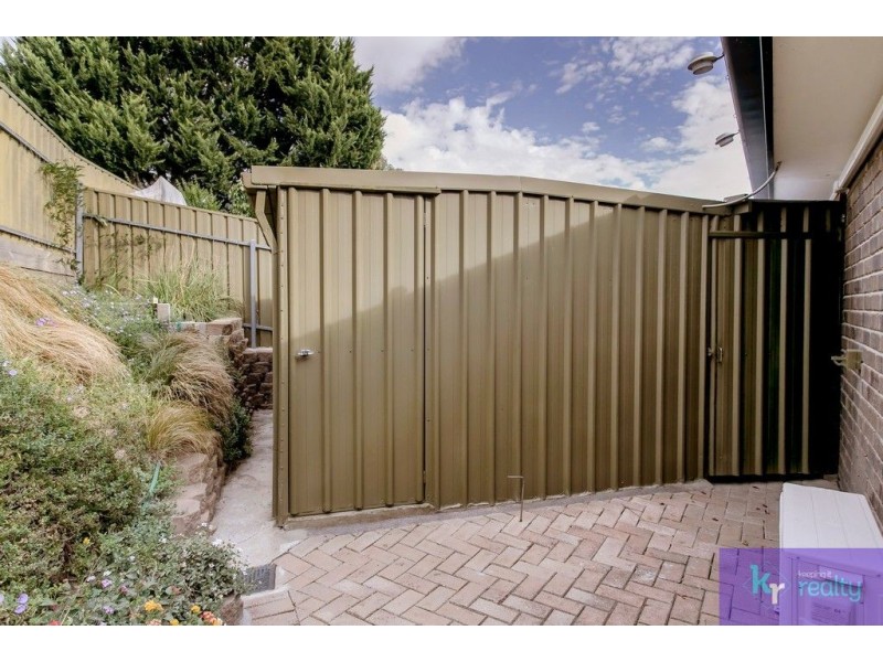 11 Highfield Drive, Aberfoyle Park SA 5159