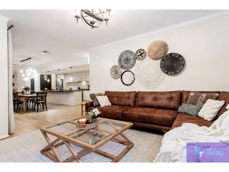 2 Honeysuckle Way, Mount Barker SA 5251