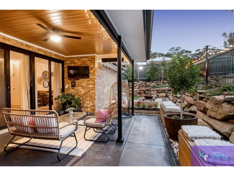 2 Honeysuckle Way, Mount Barker SA 5251