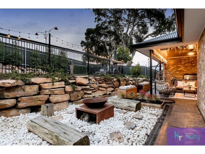 2 Honeysuckle Way, Mount Barker SA 5251