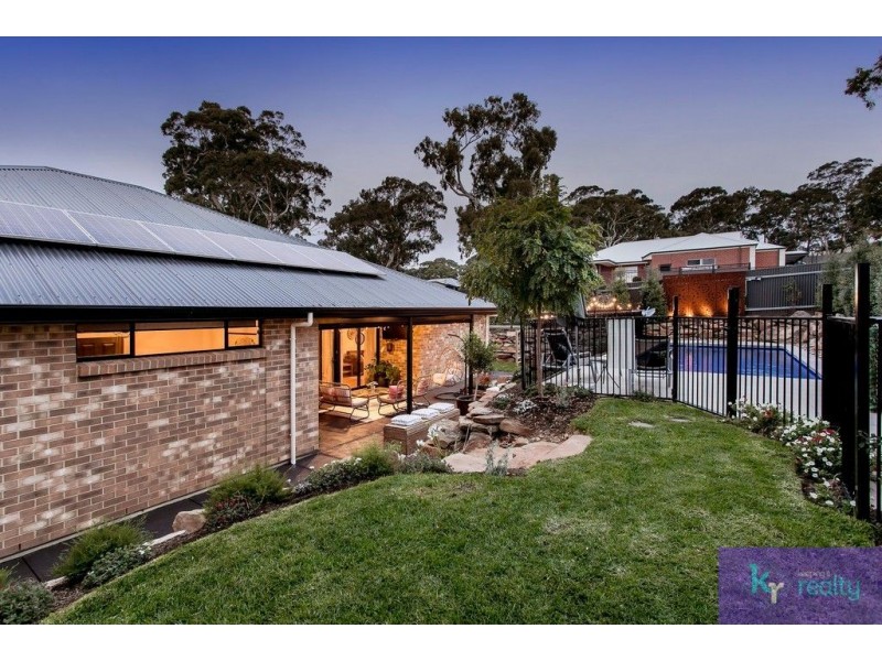 2 Honeysuckle Way, Mount Barker SA 5251